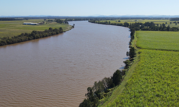 Scenic country views of the Mann River near Cangai.