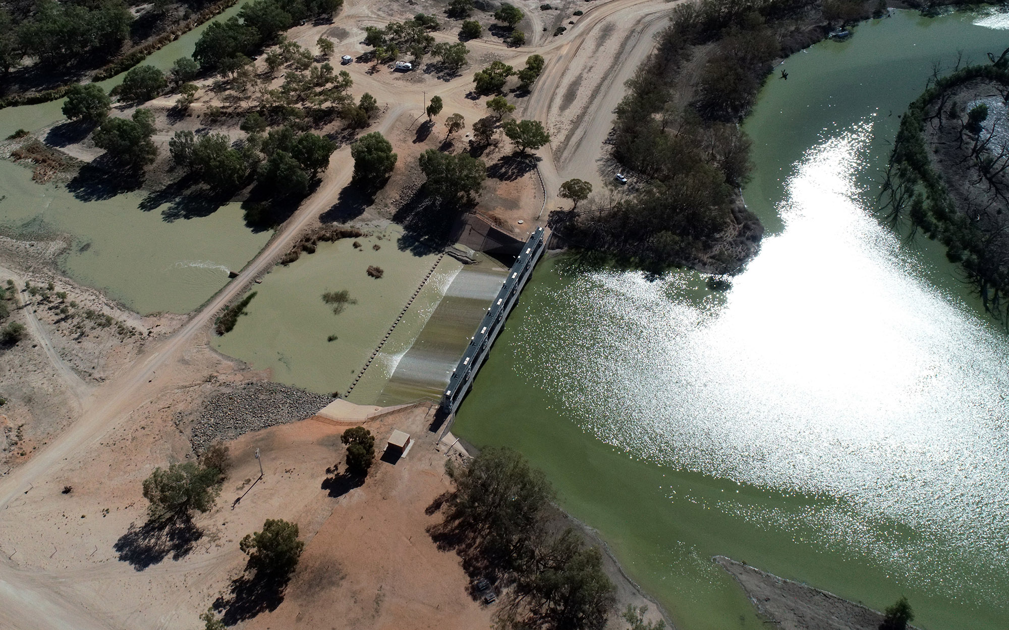 Aerial from a drone flying over the Menindee Lakes Weir.